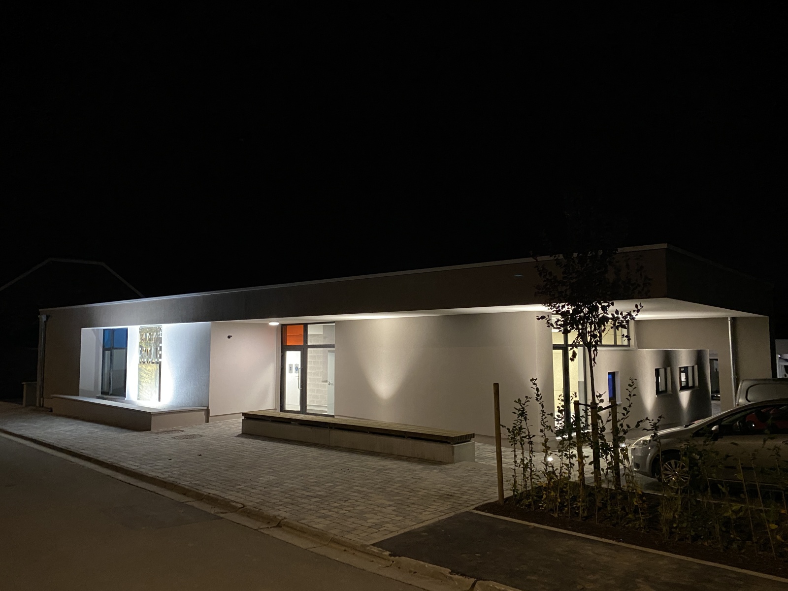 SALLE L
