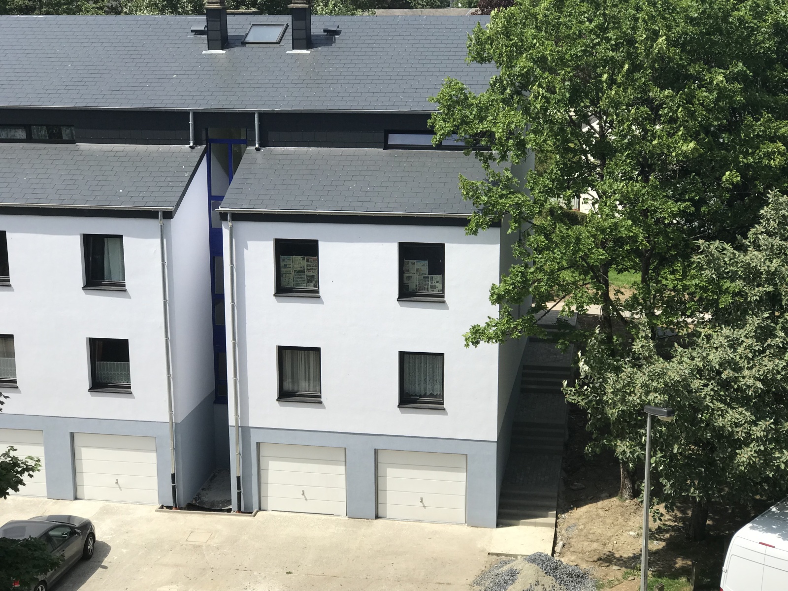 LOGEMENTS L