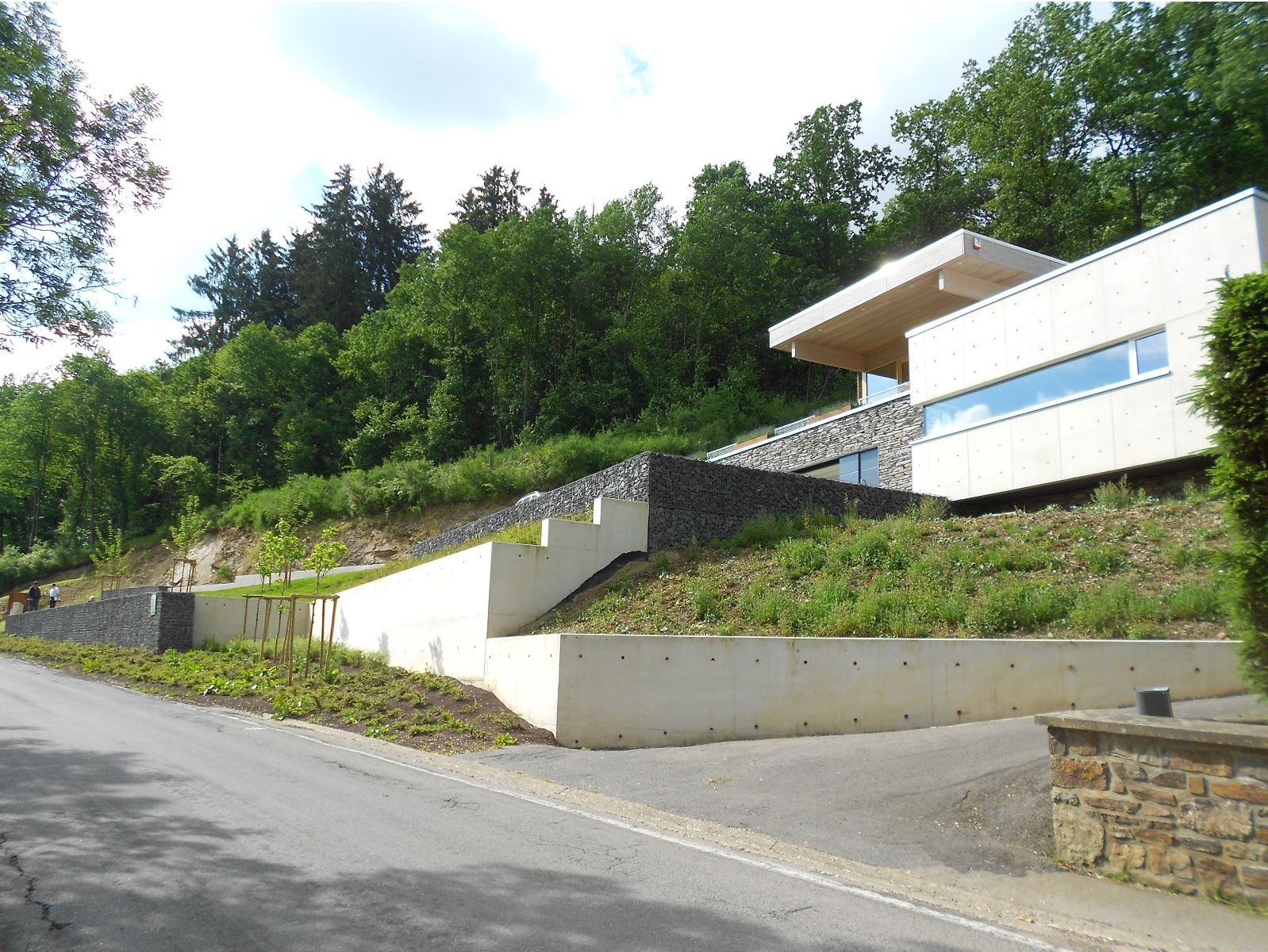 MAISON B