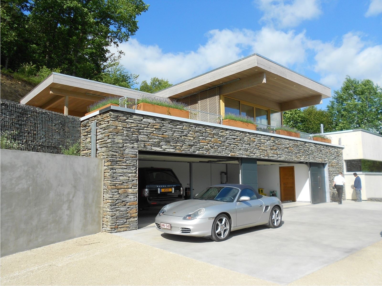 MAISON B